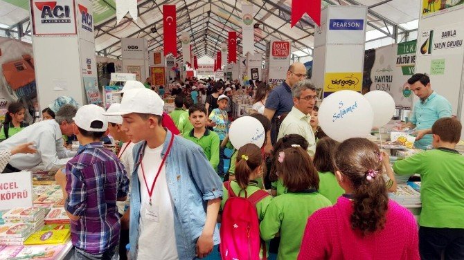 İlk 2 Günde 10 Binin Üzerinde Ziyaretçi