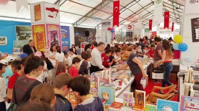 İlk 2 Günde 10 Binin Üzerinde Ziyaretçi