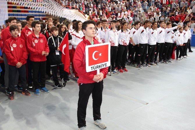 6. Uluslararası Konya Rumi Çocuk Spor Oyunları İçin Start Verildi