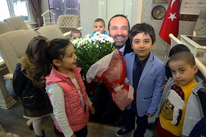 Minik Başkan Temizliği Sordu