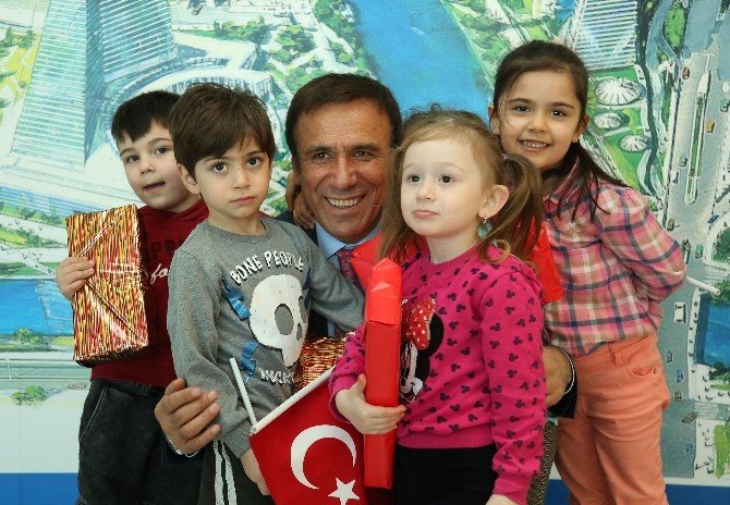 Canik’te 23 Nisan Sürprizi
