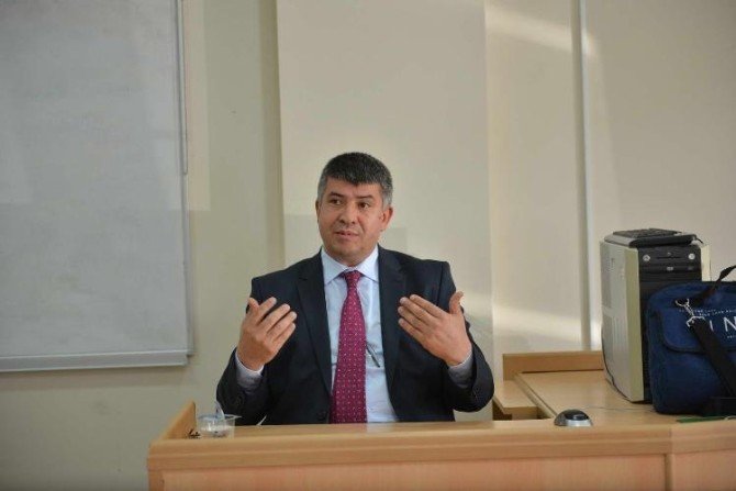 ’Sağlıklı Yaşamayı Başarabilir Miyiz?’ Adlı Konferans Saü’de Gerçekleştirildi