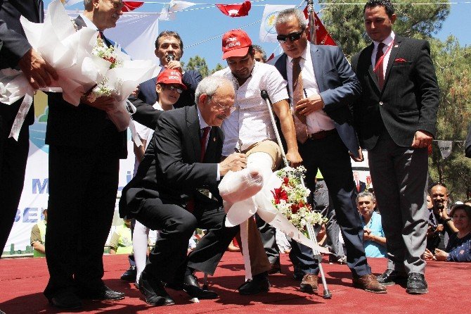 Kılıçdaroğlu’ndan Davutoğlu’na Dokunulmazlık Göndermesi