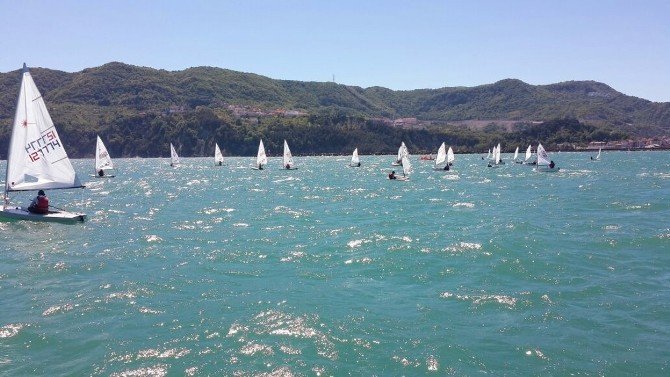 Yelken Yarışları Amasra’da Başladı