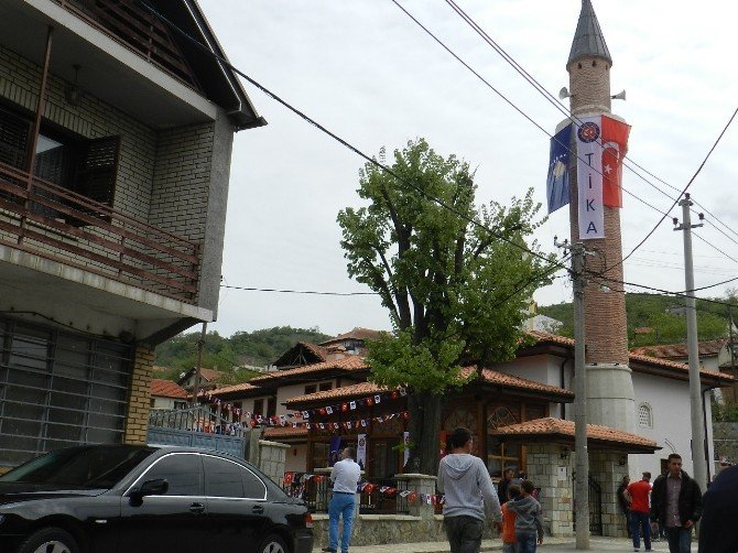 Başbakan Yardımcısı Kurtulmuş Kosova’da Cami Açılışı Yaptı