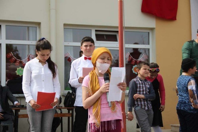 Kanser Hastası Leyla’nın ’23 Nisan’ Mutluluğu