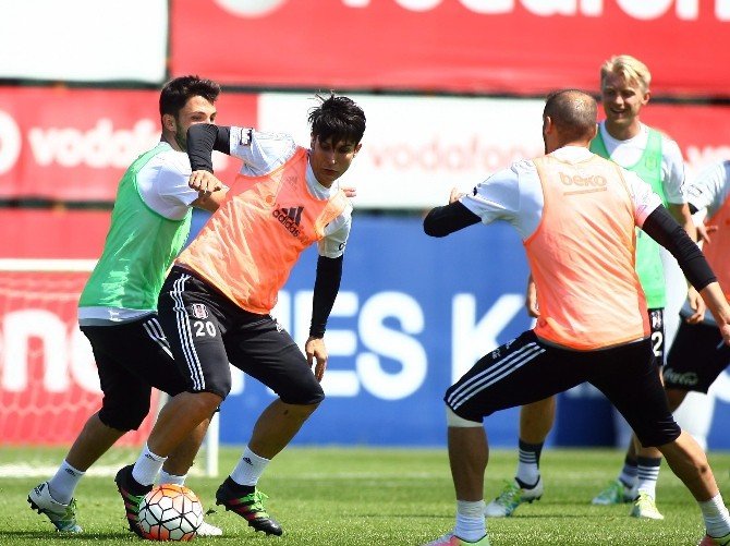 Beşiktaş, Ara Vermedi