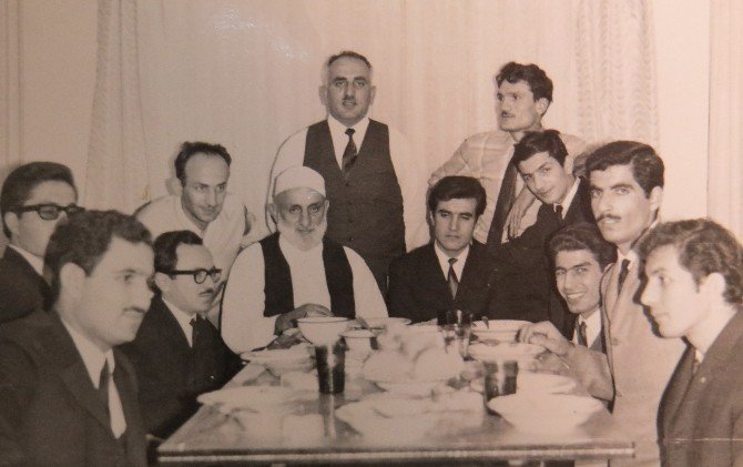 Tbmm Başkanı Kahraman: “Fikir Hareketlerinin, Fikri Faaliyetlerinin Önüne Geçilmemesi Gerek"