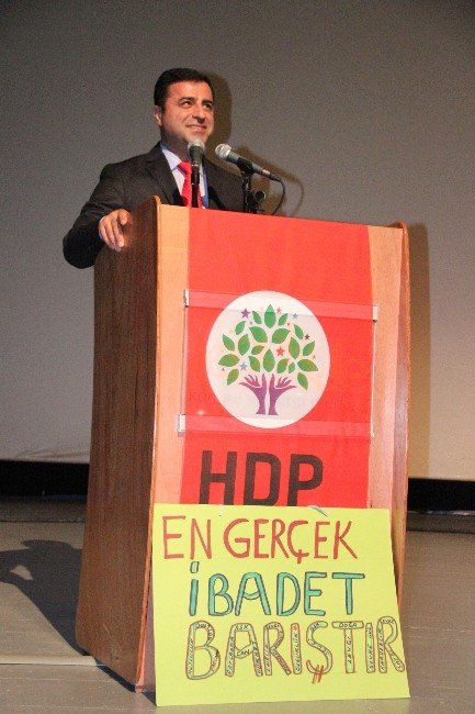 Demirtaş: "Kayyım Adı Altında Her Şeye El Koyuyorlar"