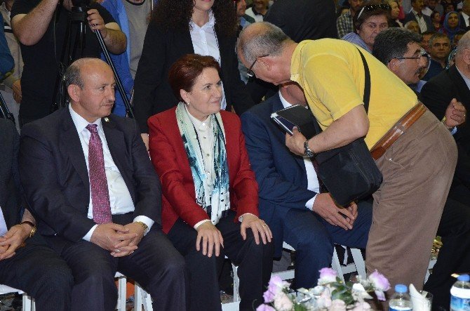 Akşener: “Türkiye’yi Bayram Sofrasına Çevireceğiz”