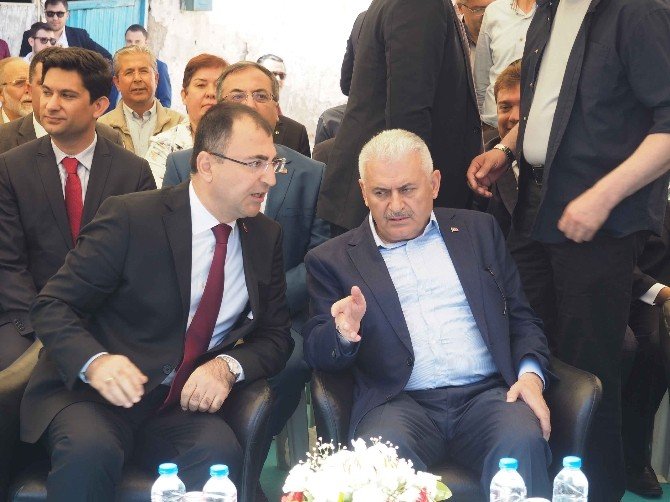 Binali Yıldırım: "Türk Milletiyiz Ve Bununla Gurur Duyuyoruz"