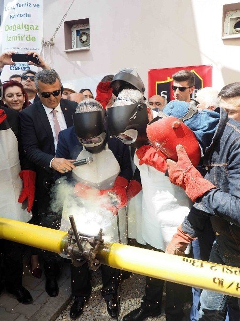 Ödemiş’e Doğalgazın İlk Kaynağı Bakan Yıldırım’dan
