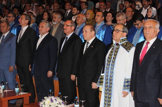Burhan Kuzu, Başkanlık Sistemini Anlattı