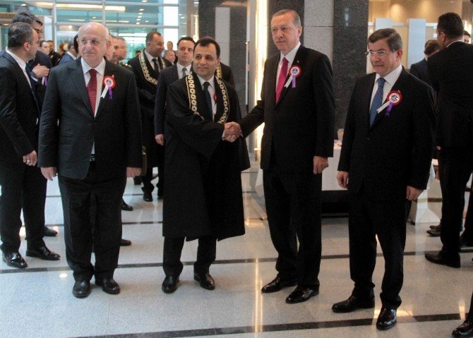 Anayasa Mahkemesi Başkanı Arslan: “Terörün Ve Şiddetin Başladığı Yerde Sözün Hükmü Kalmaz”