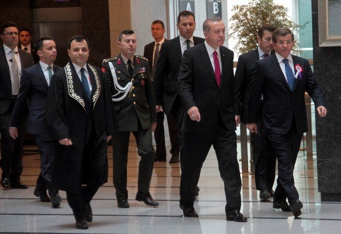 Anayasa Mahkemesi Başkanı Arslan: “Terörün Ve Şiddetin Başladığı Yerde Sözün Hükmü Kalmaz”