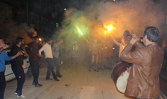 Hakkarispor 15 Yıl Aradan Sonra Bal’da