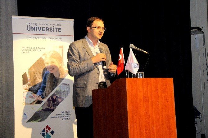Hkü, Sınav Kaygısı Ve Motivasyon Seminerlerini Sürdürüyor