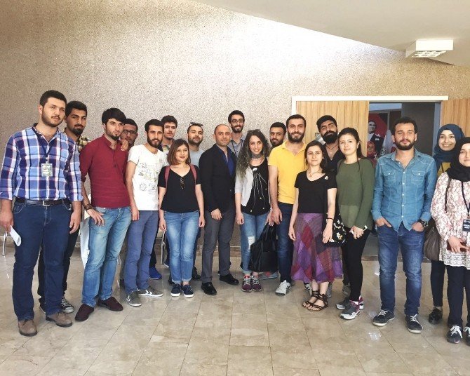 Mimar Bahadır Kul, Proje Deneyimlerini Öğrencilere Aktardı