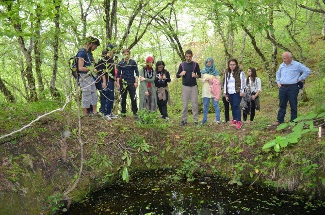 Trekking Yaparken Tarih Buldular