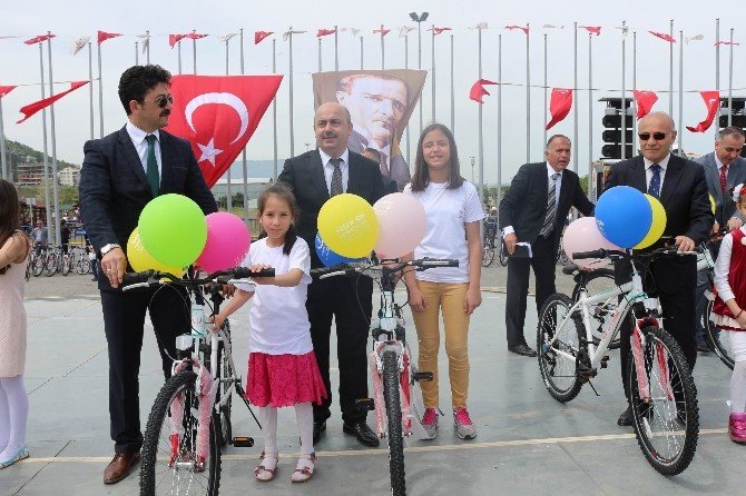 Türkiye’de 2016’da 300 Bin Bisiklet Dağıtılacak