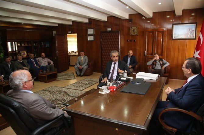 1930 Bafraspor’dan Başkan Şahin’e Ziyaret