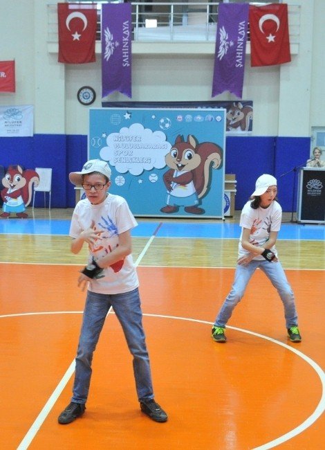 Özel Eğitim Kurumları Spor Şenlikleri’ni Renklendirdi