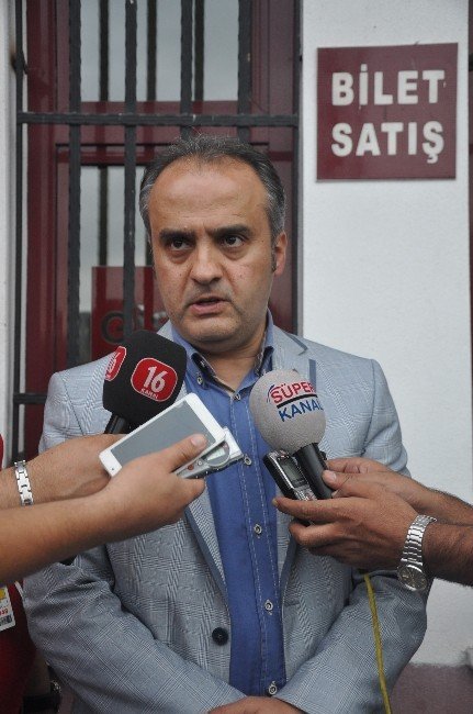 Biri Play-off, Diğeri Lige Tutunma Savaşında