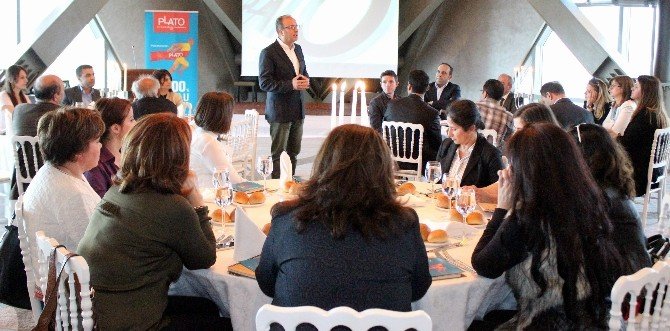 Plato Meslek Yüksek Okulu Öğrencilerini Geleceğe En İyi Şekilde Hazırlıyor