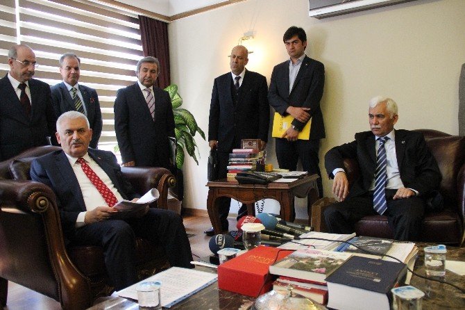 Ulaştırma Bakanı Binali Yıldırım Karabük’te