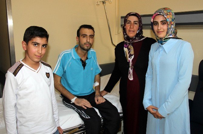 Bir Yılda 3 Kardeşe Karaciğer Nakli