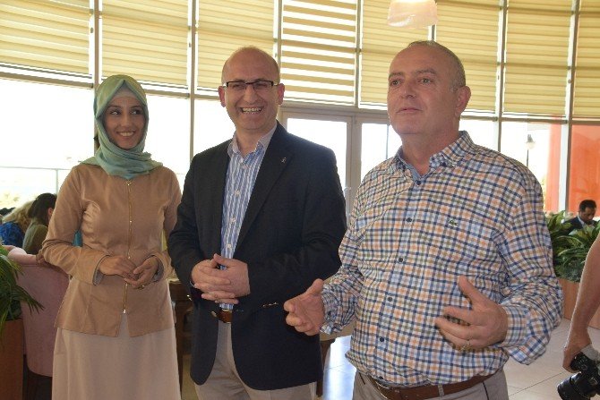 Ak Parti İlçe Kadın Kolları Başkanları Aliağa’da Buluştu