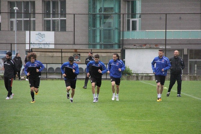 Karabükspor İpleri Bırakmak İstemiyor