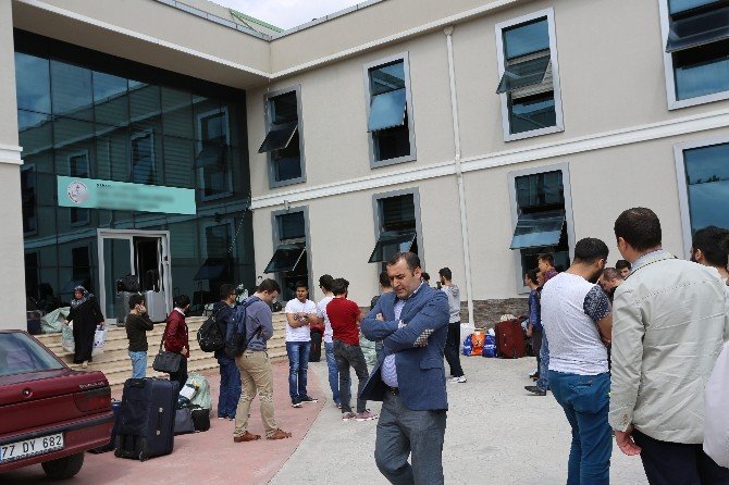 Ruhsatı Olmayan Erkek Öğrenci Yurdu Mühürlendi