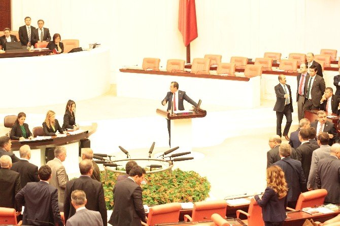 Tbmm Genel Kurulu’nda Meclis Başkanının Sözleri Tartışma Konusu Oldu