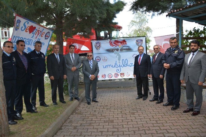 Bafra’da Eller Sevgiyle Uzanıyor