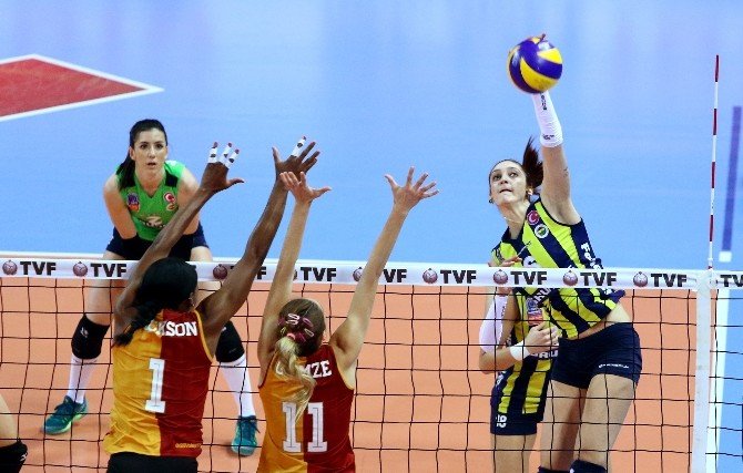 Galatasaray: 1 - Fenerbahçe: 3