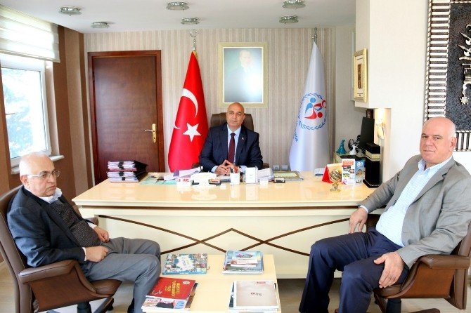 Türkiye Hentbol Federasyonu Başkanı’ndan Özyurt’a Ziyaret