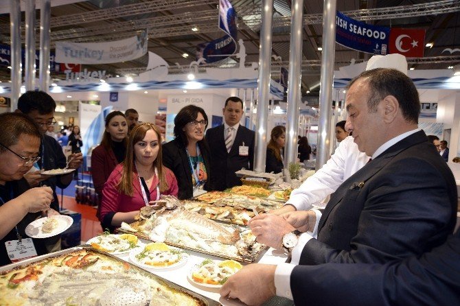 Türk Firmaları, Brüksel’i Balıkla Doyurdu