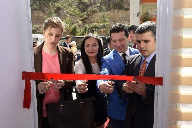 Gümüşhane’nin İlk Seramik Ve Cam Atölyesi Açıldı