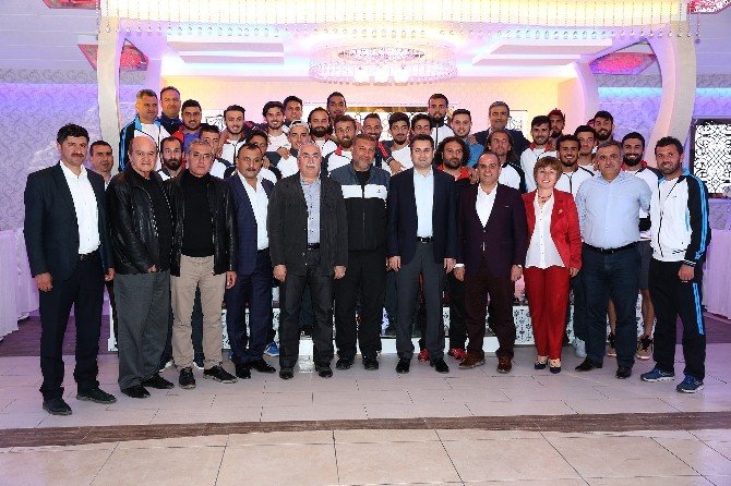 Tokatspor’a Moral Yemeği