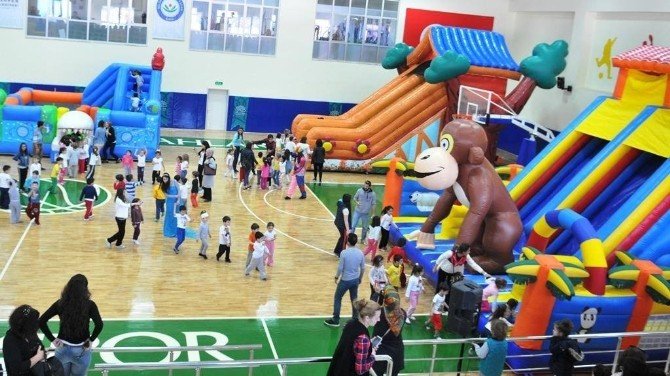 Minikler Sporu Eğlenerek Öğreniyor