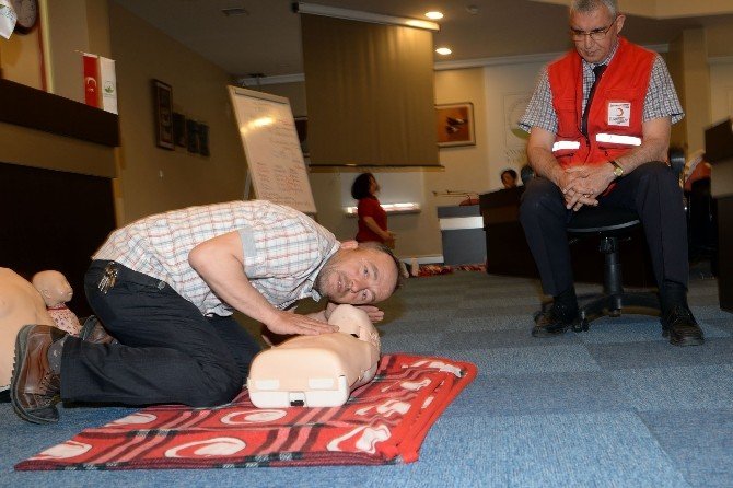 Belediye Personeline İlk Yardım Eğitimi