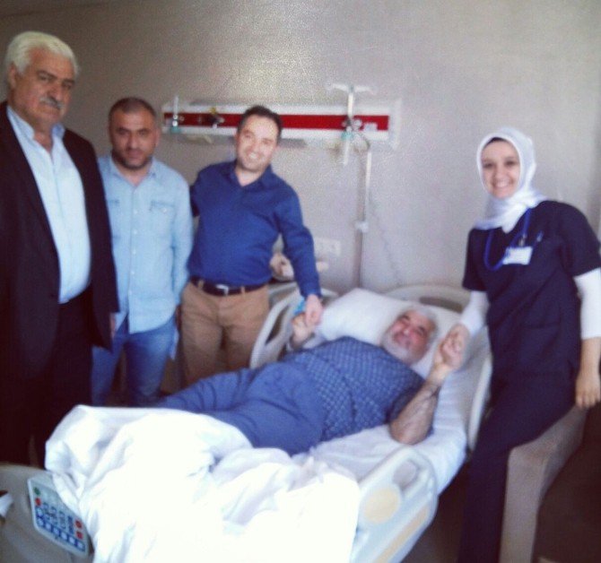 Sedye İle Geldi Yürüyerek Çıktı