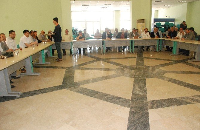 Şanlıurfa’da Yılın İlk Arpa Mahsulü Görücüye Çıktı
