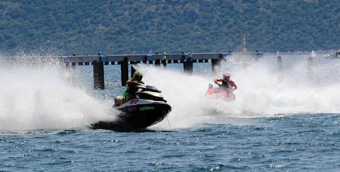 Türkiye Sujeti Ve Flyboard Şampiyonası 1. Ayak Yarışları Bodrum’da Başladı