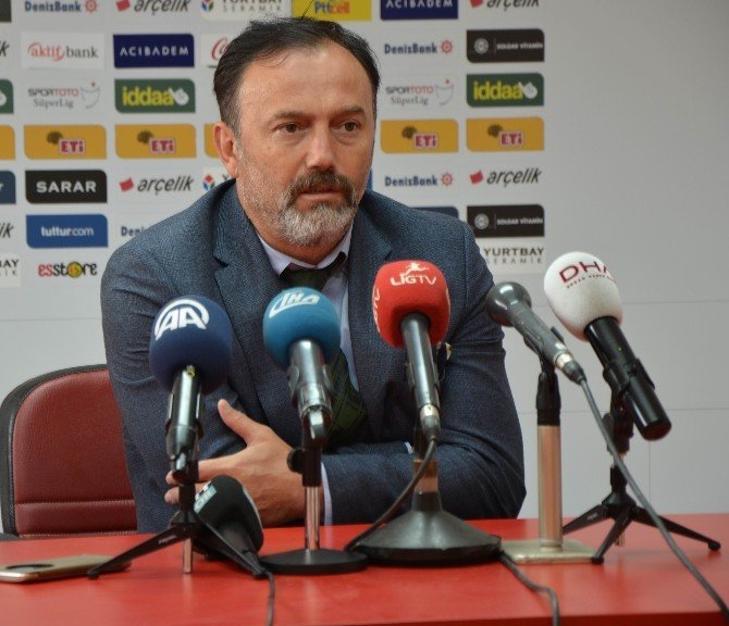 Mandıralı: “Hakemler Takımların Kaderini Değiştiriyorsa Futbolun Gittiği Noktayı Göreceğiz“