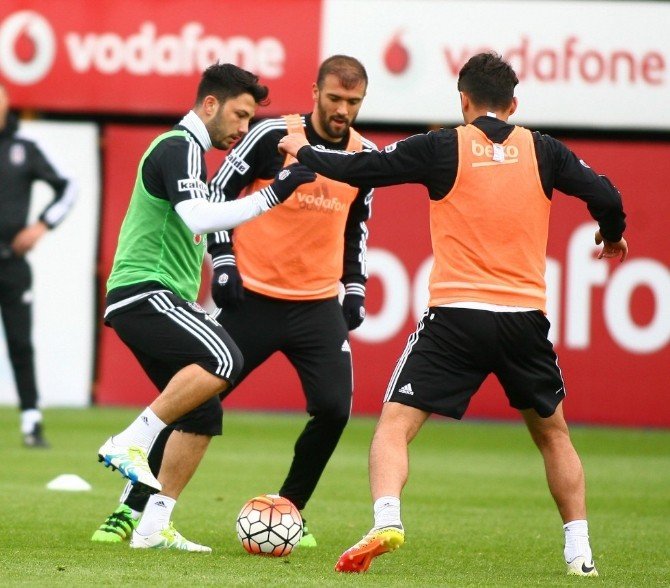 Beşiktaş, Galatasaray Derbisi Hazırlıklarına Başladı