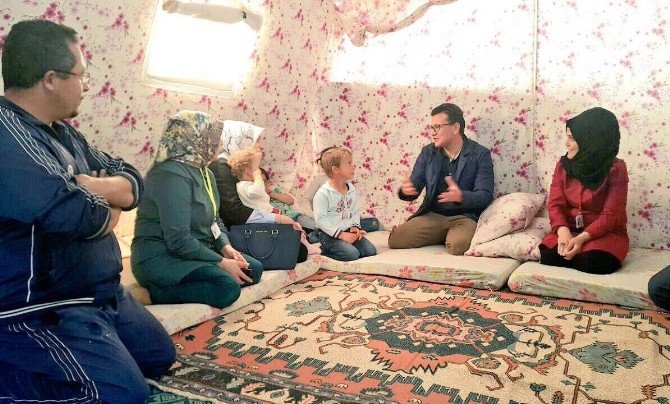Mülteci Hakları Komisyon Başkanı Uslu: "Batı Çok Konuşup, Az İş Yapıyor"