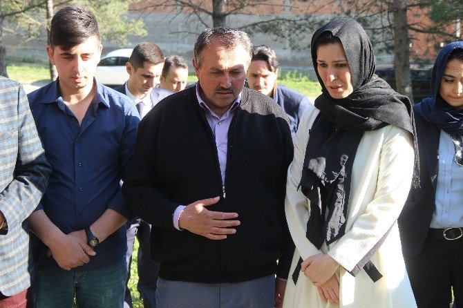 Karaaslan Havzalı Şehidin Ailesini Ziyaret Etti