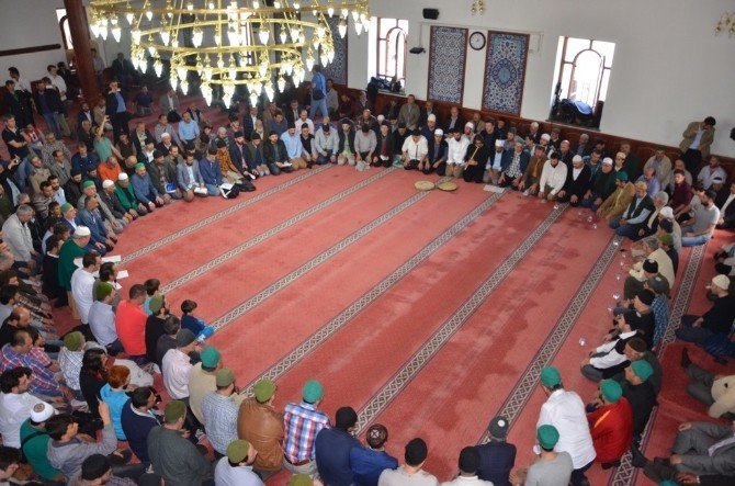 Eşrefzade Rumi Hazretleri İznik’te Anıldı